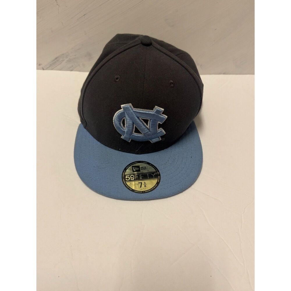 New Era 59FIFTY North Carolina Tar Heels Fitted Hat 7 3/8 Black Blue UNC Cap